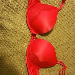 Victoria Secret 34a bra
